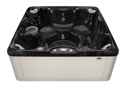 Caldera Spas Vanto – Elegant Relaxation with Customizable Comfort